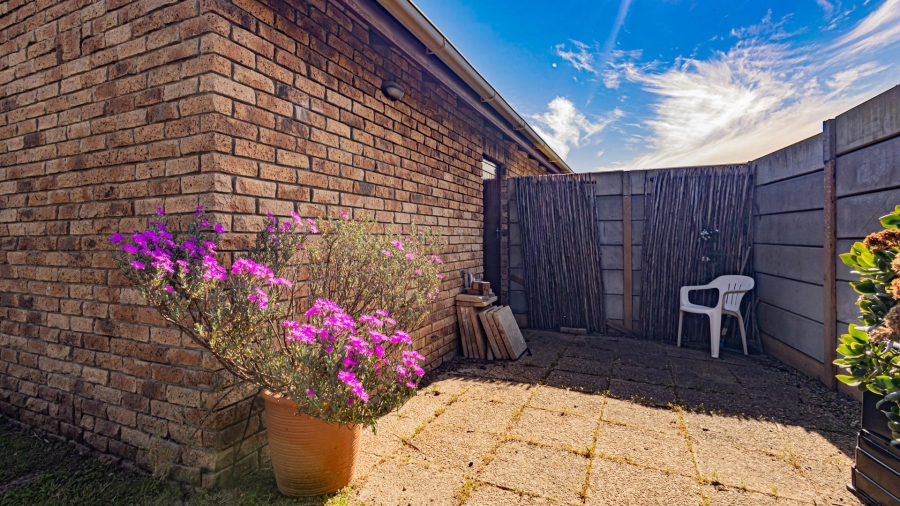 2 Bedroom Property for Sale in Tyger Waterfront Western Cape